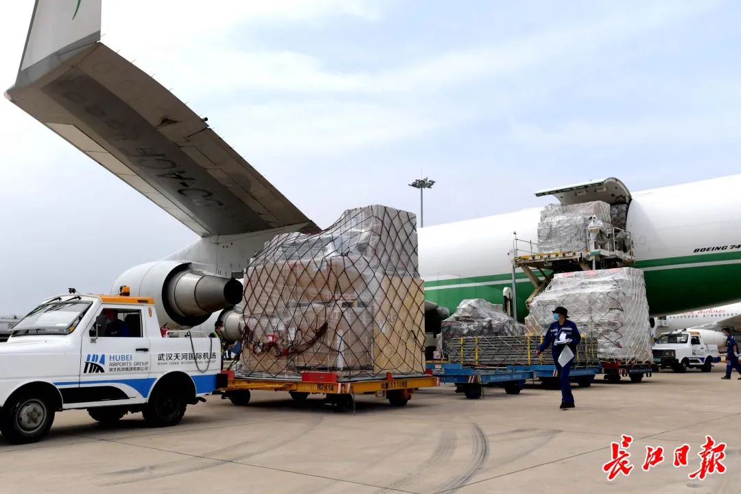 8f2d-khstaxr9256187.jpg